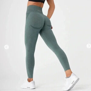 NVGTN- Forest Green Contour Seamless Leggings